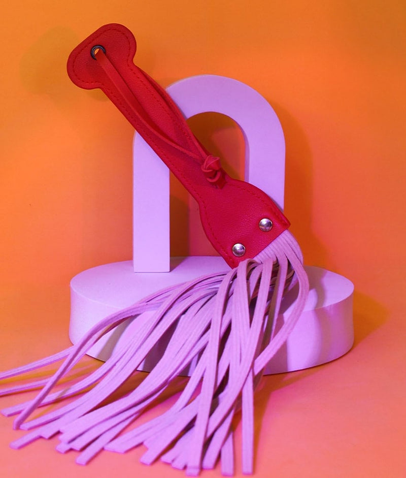 Dona Coelha Flogger de Tiras curtas – Linha BDSM